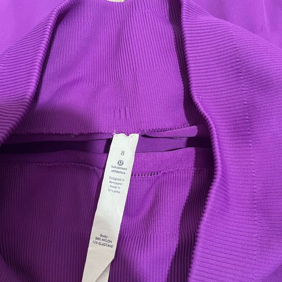 Lululemon cropped compression leggings - Picture 5 of 6